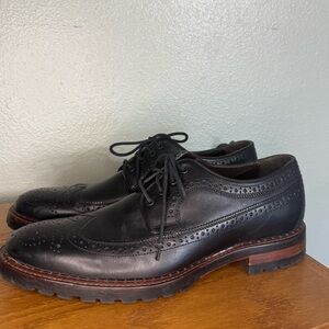 Johnston & Murphy Men’s 11.5 Sheep Skin Black Lace Up Wingtip Shoes